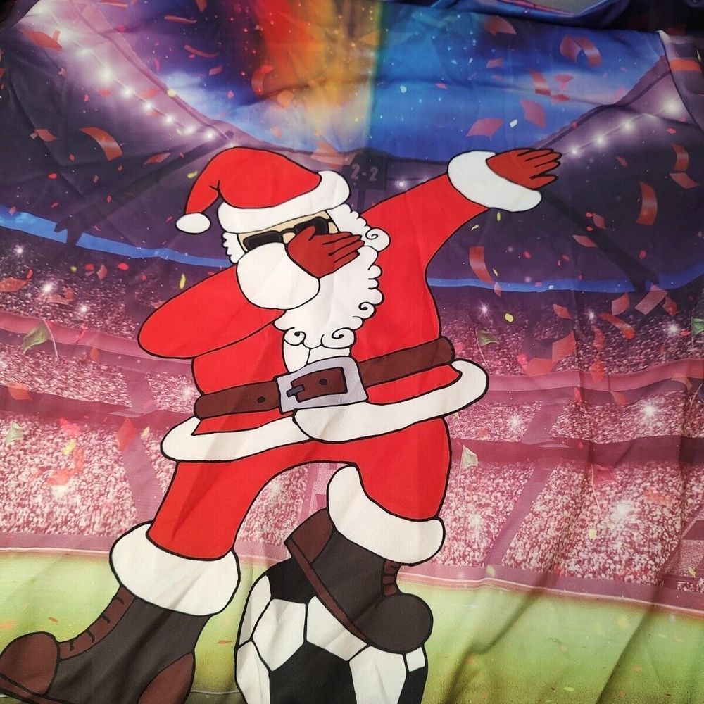 Santa Playing Soccer Sweater Sz Medium‎ Stadium Dab Long Sleeve Banded Christmas - Picture 9 of 9
